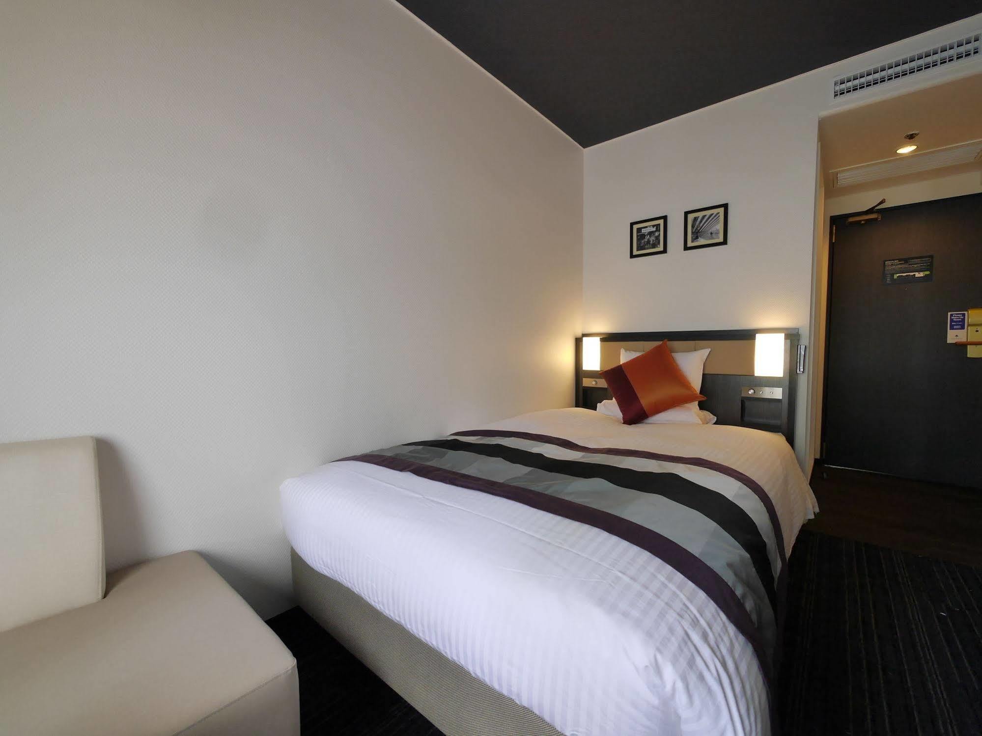 Hotel Mystays Shinsaibashi Osaka Eksteriør billede